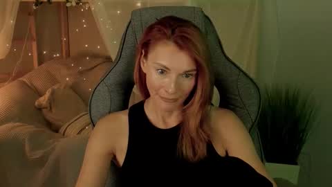 MistyBarnes NONUDE MODEL online show from 10.23.25