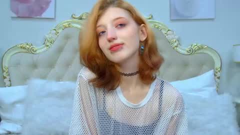 Snapshot of mistymarlow chatting on 09.28.25 Misty online show from 09.28.25