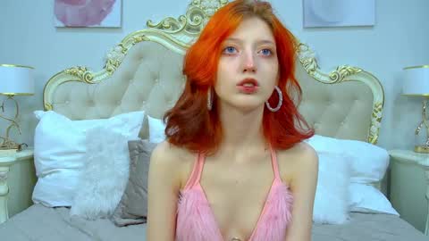 Snapshot of mistymarlow chatting on 10.24.25 Misty online show from 10.24.25