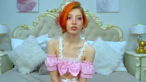 Snapshot of mistymarlow chatting on 11.05.25 Misty online show from 11.05.25