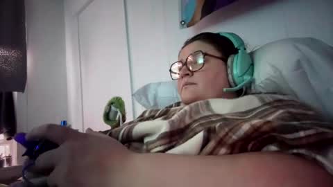 MichelleBunny7 online show from 01.16.26