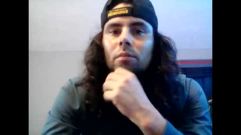 Snapshot of mitchelllane999 chatting on 12.15.25 wassi2kezzy online show from 12.15.25