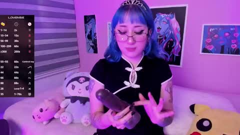 Snapshot of miwaviolet chatting on 03.07.25  Miwa Violet  online show from 03.07.25