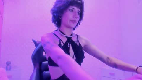 Snapshot of mix_zoe chatting on 02.11.26 Mix Zoe online show from 02.11.26