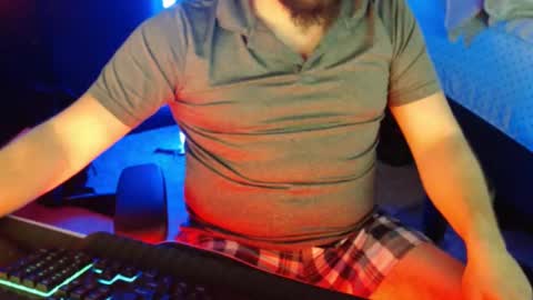 Snapshot of mixedasianforever chatting on 01.14.26 mixedasianforever online show from 01.14.26