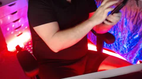 Snapshot of mixedasianforever chatting on 02.13.26 mixedasianforever online show from 02.13.26