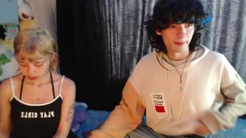 Naomi and Nekorii online show from 05.13.26
