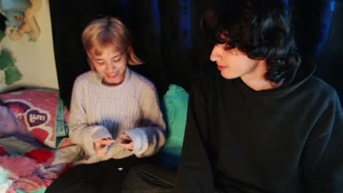 Naomi and Nekorii online show from 05.21.26