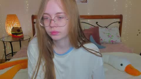 Snapshot of miya_soft chatting on 05.29.26 Miya online show from 05.29.26