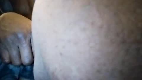 Snapshot of mizerze chatting on 12.26.24 mizerze online show from 12.26.24