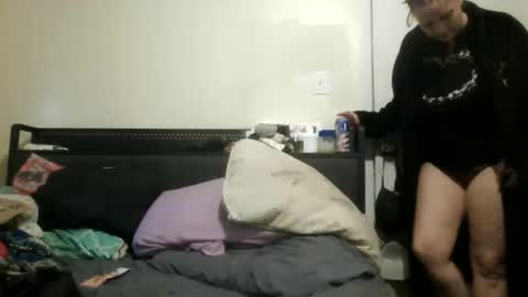 Snapshot of miztrezk chatting on 02.07.26 miztrezk online show from 02.07.26