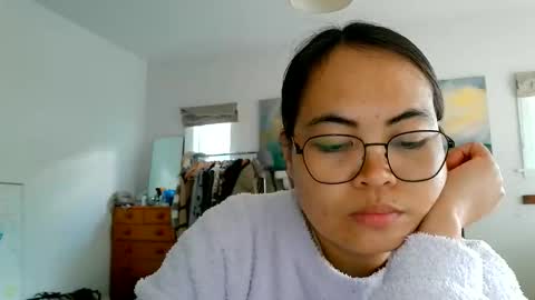 Snapshot of mizzmay chatting on 11.16.25 Mizzmay online show from 11.16.25