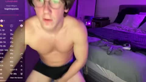 Leo online show from 11.03.25