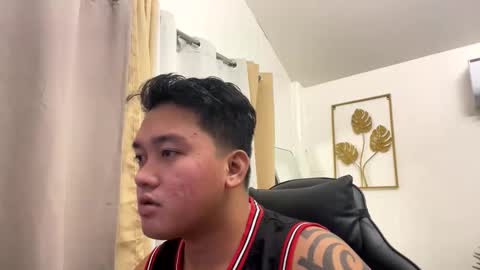 Snapshot of mj_xx7828 chatting on 12.16.25 Michole Jay online show from 12.16.25