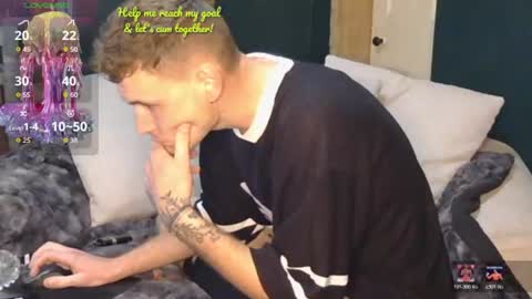 Snapshot of mjjunior1999 chatting on 07.11.26 MikeyRix online show from 07.11.26