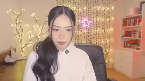 Snapshot of mkultra_aliice chatting on 02.07.25 Alice online show from 02.07.25