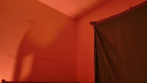 MoonLipson online show from 04.24.26