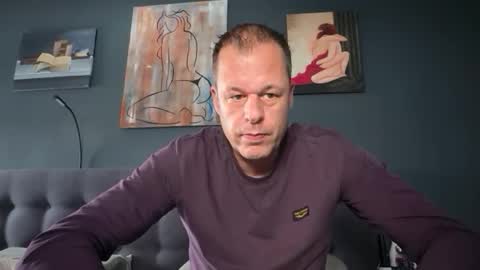 mme4you online show from 10.15.25