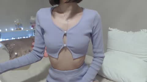 Snapshot of mmmeoww chatting on 12.10.24 Ariela online show from 12.10.24