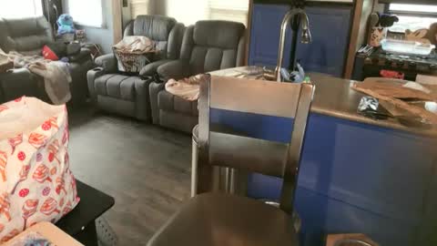 mmmthatsfunnn online show from 02.10.26