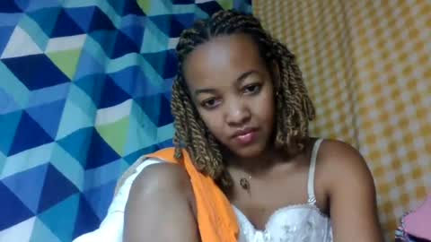 mmyriame online show from 07.09.26