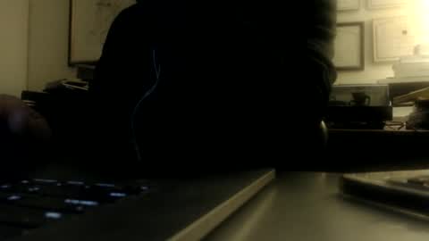 Snapshot of mmythmaker chatting on 10.15.25 mmythmaker online show from 10.15.25