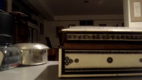 Snapshot of mmythmaker chatting on 10.19.25 mmythmaker online show from 10.19.25