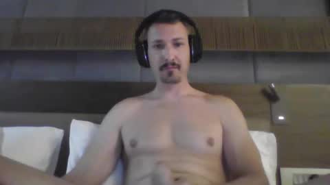 moaningalld online show from 09.12.25