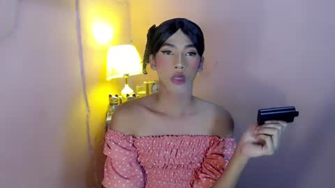 Mocha Locca  online show from 01.15.25