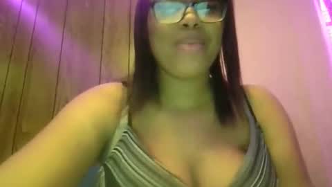 mochacup19 online show from 11.26.25