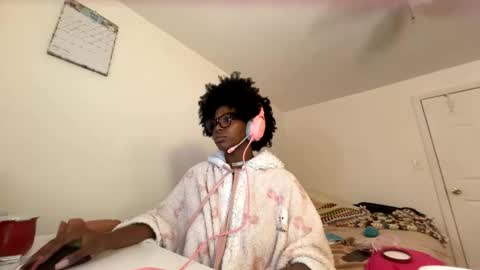 Mocha  BDAY JAN 13  online show from 05.07.26