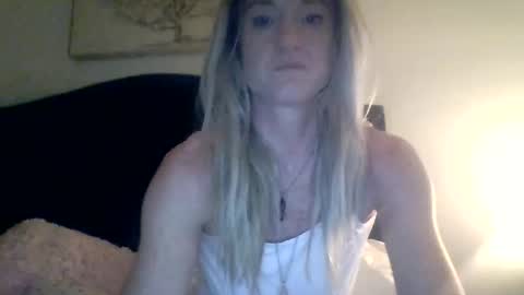 Snapshot of mockingbirds91 chatting on 06.04.26 mockingbirds91 online show from 06.04.26