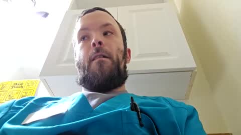 Snapshot of moejiler69 chatting on 11.02.25 moejiler69 online show from 11.02.25