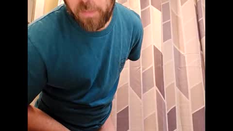 Snapshot of moejiler69 chatting on 11.04.25 moejiler69 online show from 11.04.25