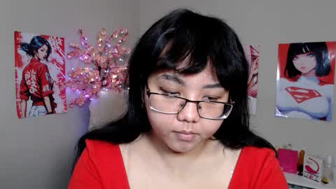 Snapshot of moertomlly chatting on 10.03.25 Molly online show from 10.03.25