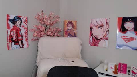 Snapshot of moertomlly chatting on 11.10.25 Molly online show from 11.10.25