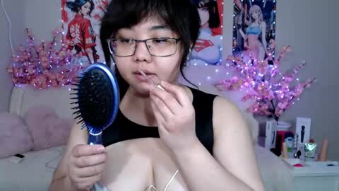Molly online show from 05.02.26