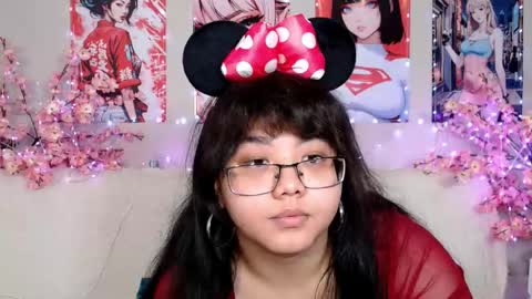 Molly online show from 05.14.26
