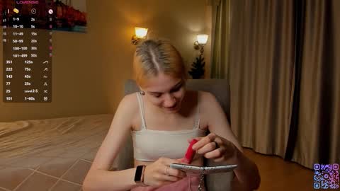 Laura online show from 09.22.25