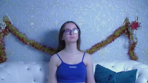 molilevran online show from 12.16.25