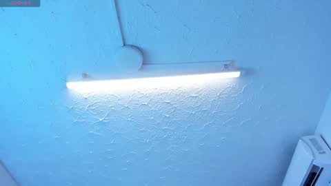 Hey Guys  Im Mollie online show from 06.21.26