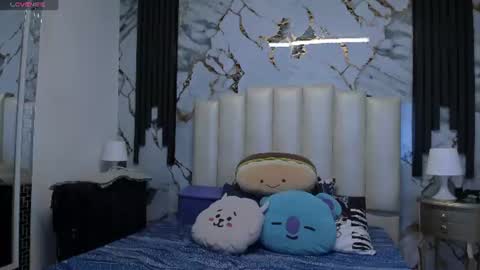 Hey Guys  Im Mollie online show from 07.06.26
