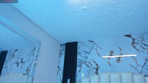 Hey Guys  Im Mollie online show from 08.04.26