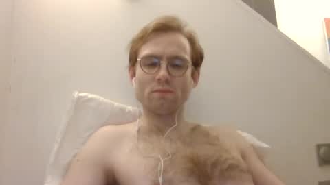 Snapshot of molliter chatting on 01.11.25 molliter online show from 01.11.25