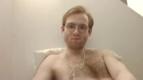 Snapshot of molliter chatting on 01.13.25 molliter online show from 01.13.25