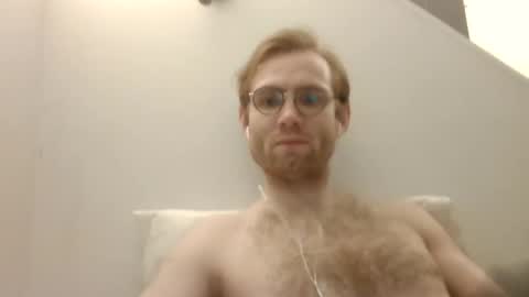 Snapshot of molliter chatting on 01.16.25 molliter online show from 01.16.25