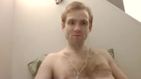 Snapshot of molliter chatting on 02.02.25 molliter online show from 02.02.25