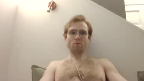 Snapshot of molliter chatting on 02.05.25 molliter online show from 02.05.25