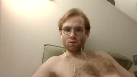 Snapshot of molliter chatting on 02.09.25 molliter online show from 02.09.25