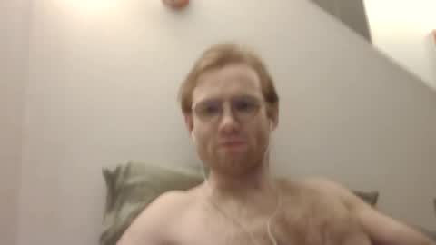 Snapshot of molliter chatting on 03.02.25 molliter online show from 03.02.25